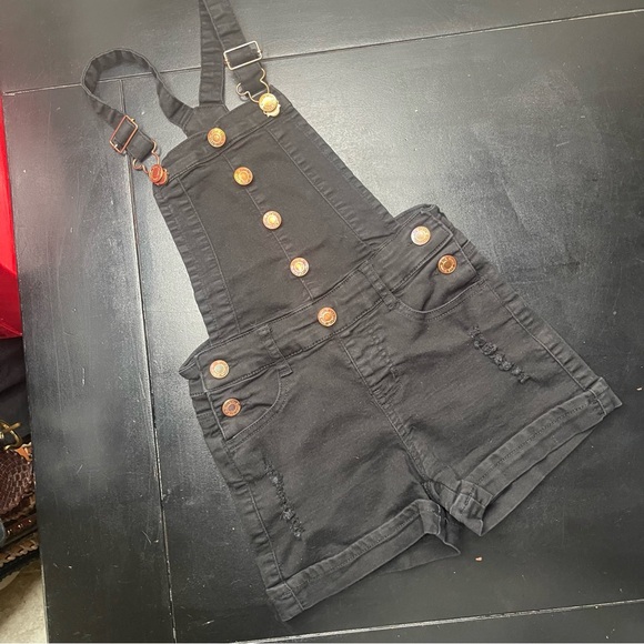 Kids Denim and Black Shorts Bundle 7 girls - Picture 2 of 10